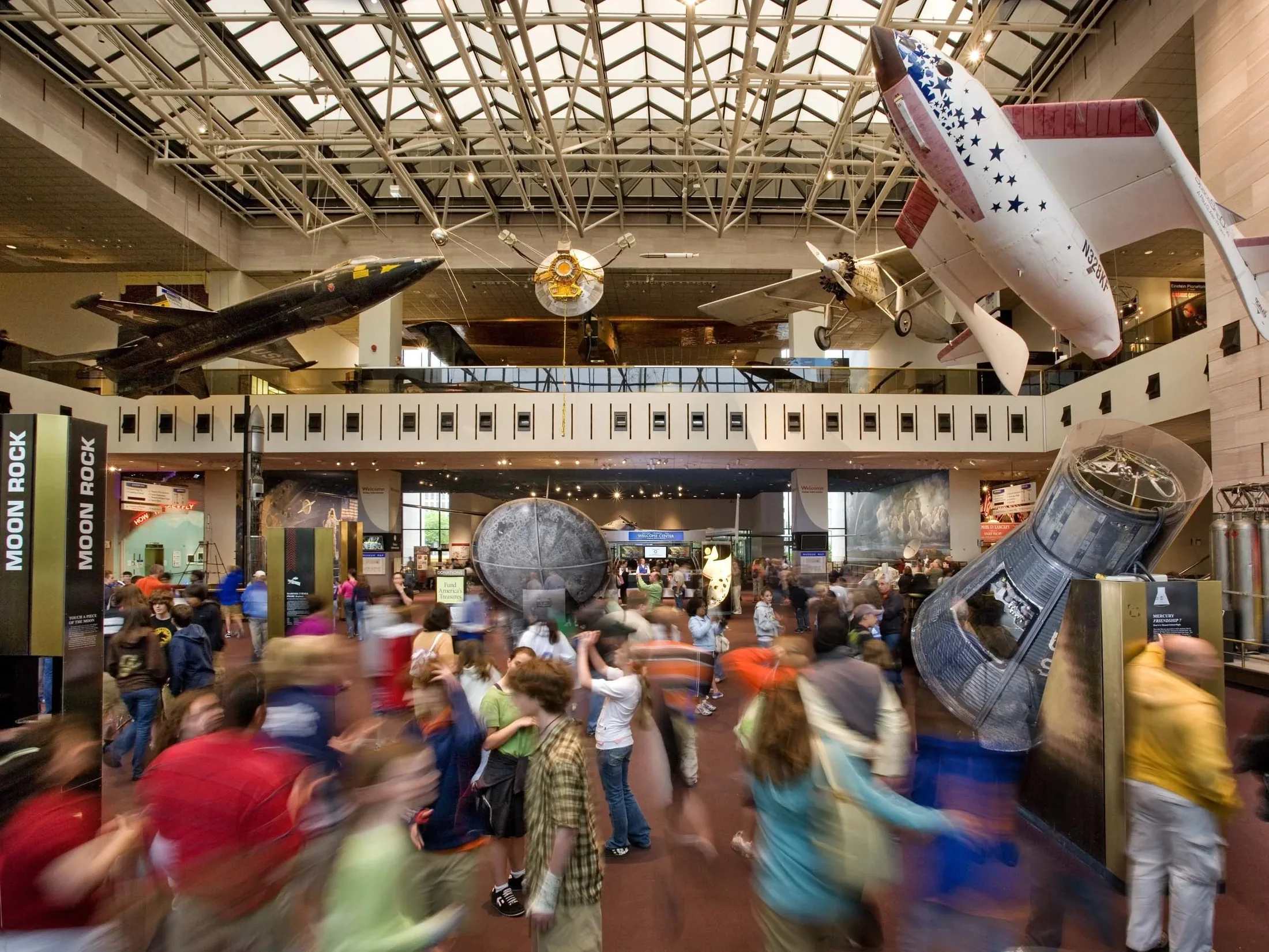 Smithsonian National Air and Space Museum, image 2